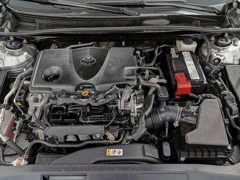 Used 2019 Toyota Camry XLE w/ Navigation Package image 47