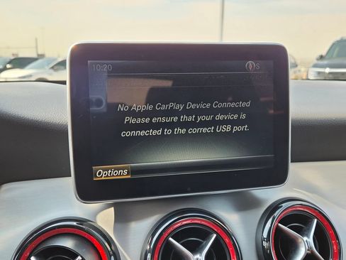 Used 2016 Mercedes-Benz CLA 250 image 21