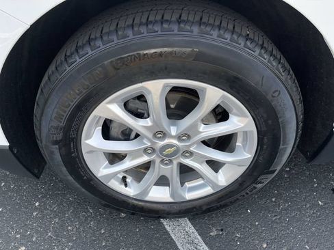 Used 2020 Chevrolet Equinox LT w/ Driver Convenience Package FWD image 32