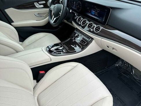 Used 2020 Mercedes-Benz E 350 Sedan image 19