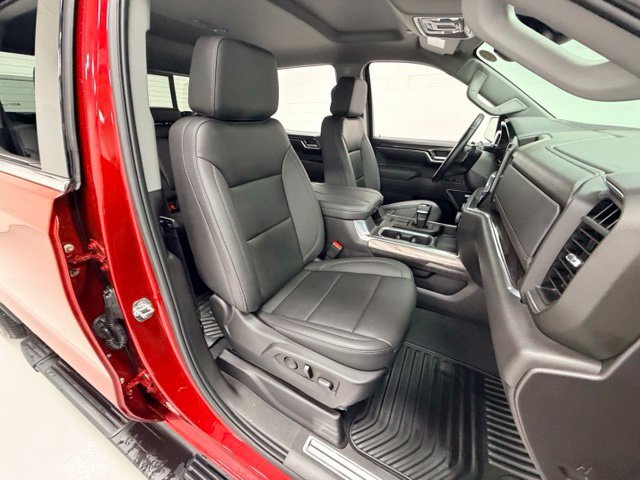 Certified 2025 Chevrolet Silverado 1500 LTZ w/ LTZ Convenience Package II AWD/4WD image 26