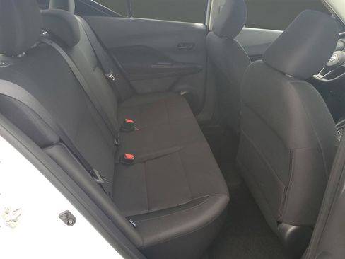 New 2025 Nissan Kicks Play S image 28