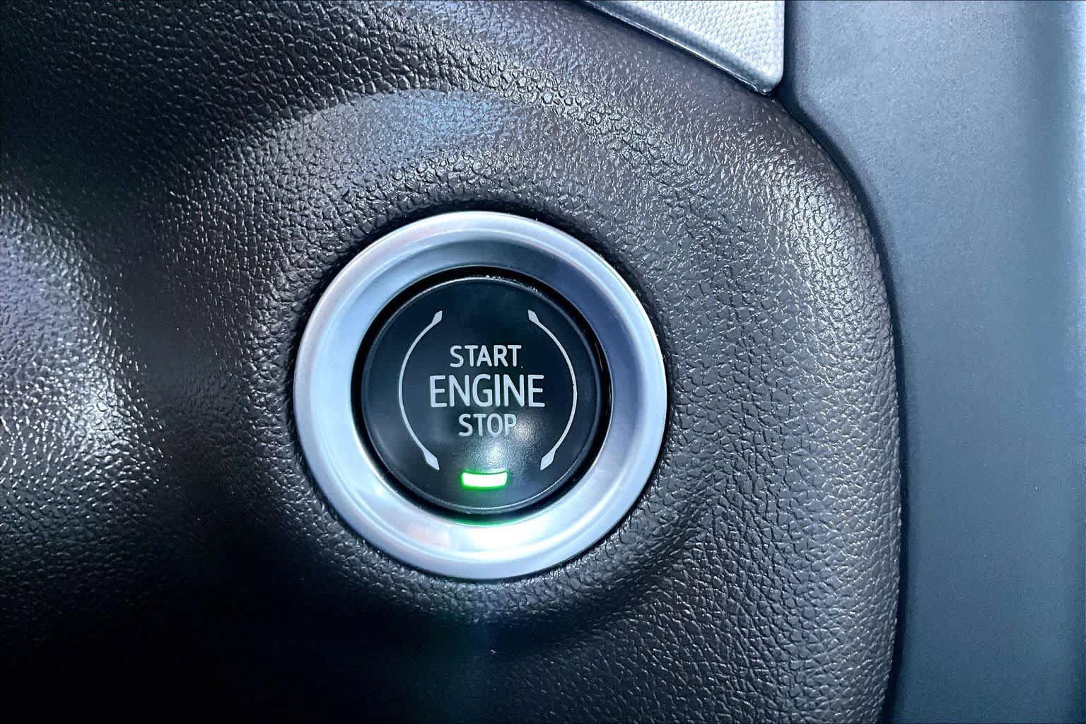 Used 2021 GMC Sierra 1500 SLT AWD/4WD image 35