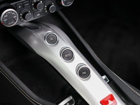 Used 2016 Ferrari California T image 38