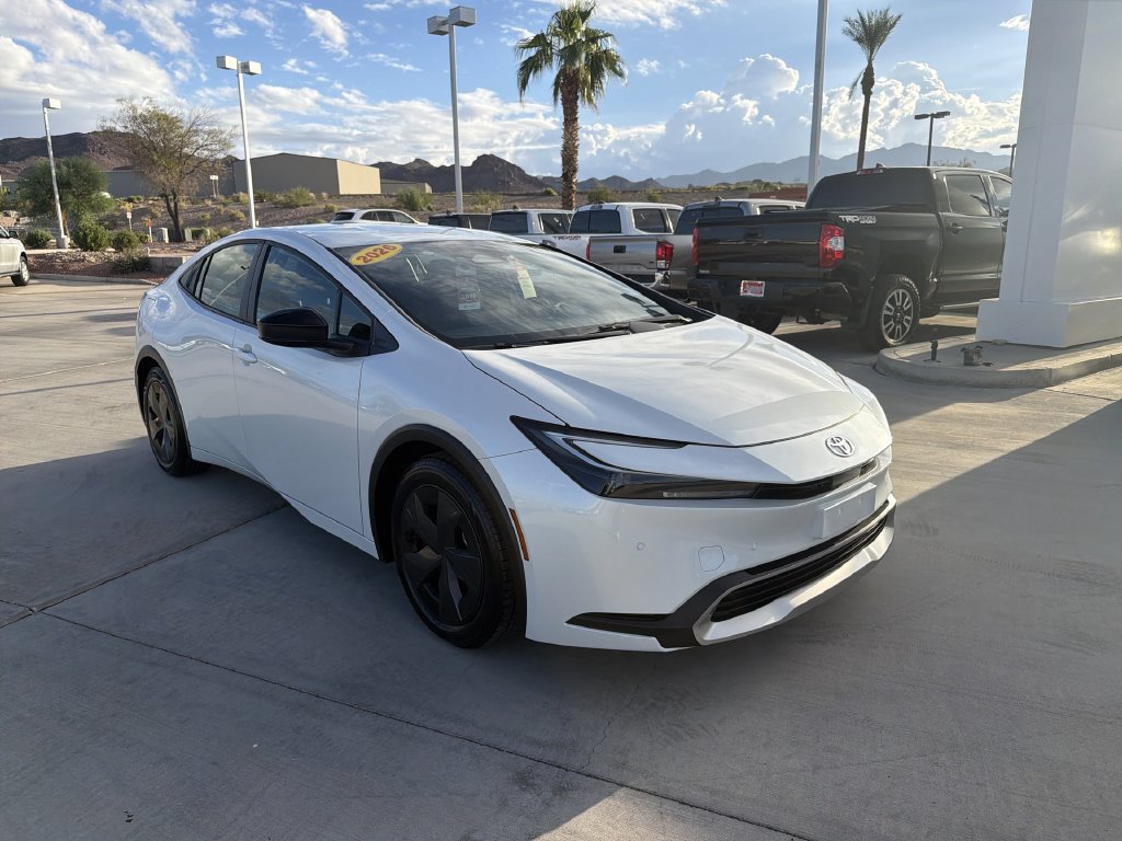 Certified 2026 Toyota Prius Plug-In Hybrid FWD image 3