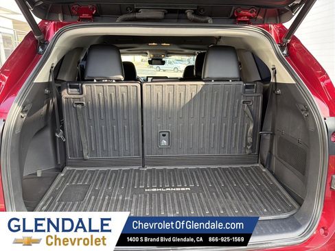 Used 2023 Toyota Highlander XLE image 20