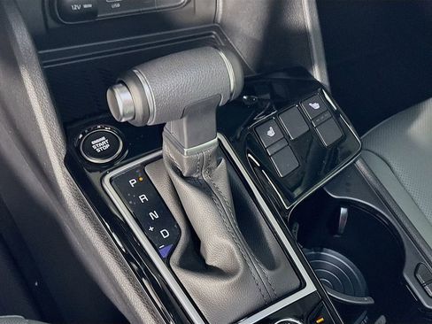 Used 2025 Kia Sportage X-Line w/ Premium Package image 17