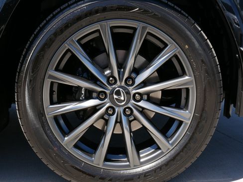 Used 2026 Lexus LX 600 F Sport w/ Accessory Package (Z1) AWD/4WD image 25