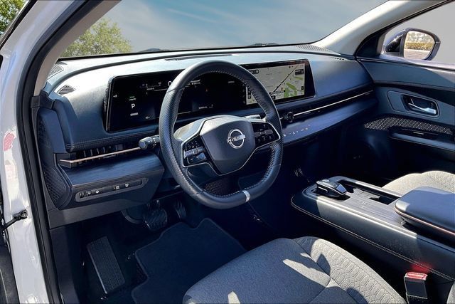 Certified 2023 Nissan Ariya FWD image 17