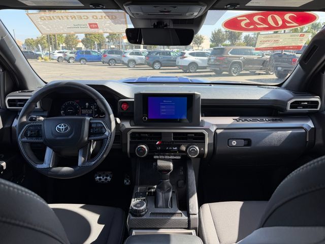Used 2025 Toyota Tacoma TRD Sport AWD/4WD image 16