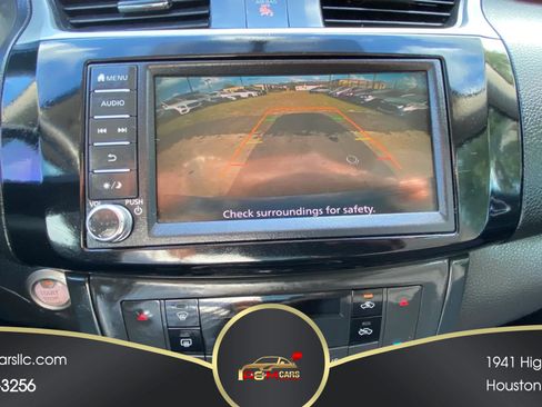 Used 2019 Nissan Sentra SV FWD image 5