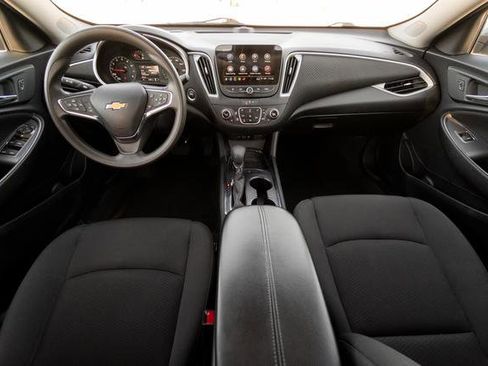 Used 2023 Chevrolet Malibu LT image 13