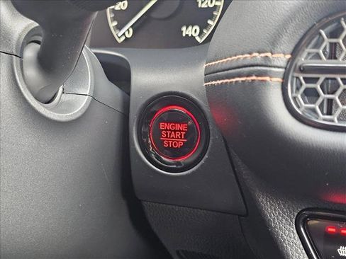 Used 2025 Honda HR-V Sport image 27