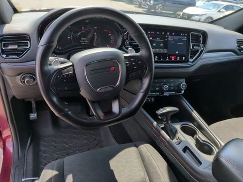 Used 2025 Dodge Durango GT AWD/4WD image 12