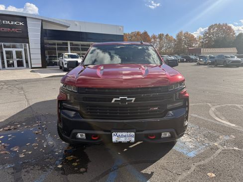 Certified 2020 Chevrolet Silverado 1500 LT Trail Boss w/ Convenience Package image 8