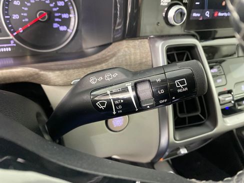 Used 2022 Kia Sorento EX w/ Panoramic Sunroof Package image 16