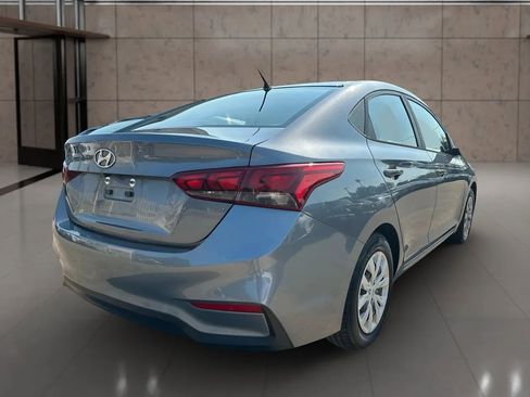 Used 2019 Hyundai Accent SE image 15