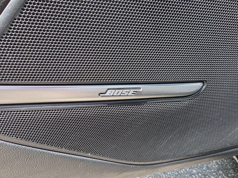 Used 2011 Cadillac CTS Premium image 12