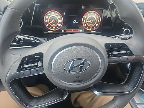 Used 2022 Hyundai Elantra SEL w/ Convenience Package image 6