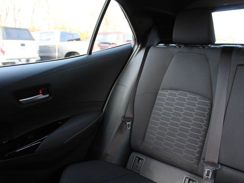 Used 2025 Toyota Corolla SE image 13