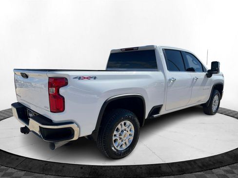 Used 2024 Chevrolet Silverado 2500 LTZ image 5