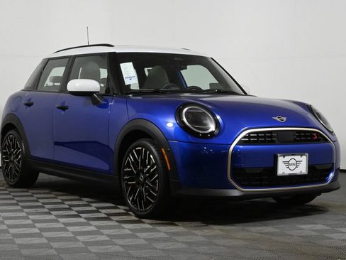 Used 2025 MINI Cooper S image 9