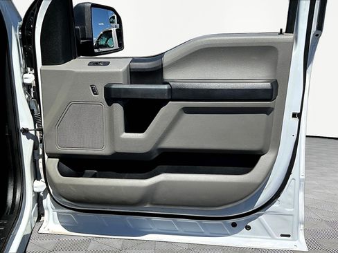 Used 2018 Ford F150 XL w/ Equipment Group 101A Mid RWD image 23