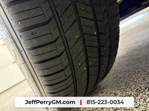Used 2023 Buick Envision Avenir AWD/4WD image 36