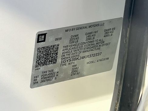 Used 2019 Cadillac Escalade Luxury w/ LPO, Radiant Package RWD image 35