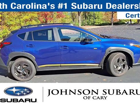 Used 2025 Subaru Crosstrek 2.5i Sport w/ Crosstrek Mirror Package image 11