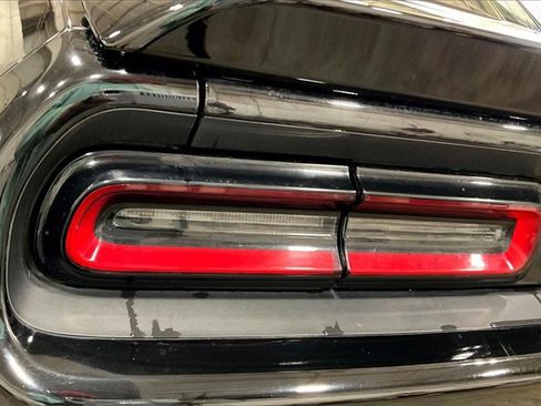 Used 2022 Dodge Challenger GT image 30