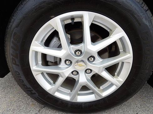 Certified 2024 Chevrolet Equinox LT AWD/4WD image 9
