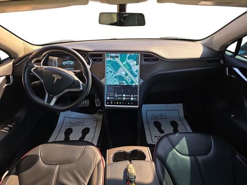 Used 2013 Tesla Model S Performance image 11