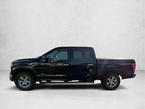 Used 2016 Ford F150 XLT w/ Equipment Group 302A Luxury AWD/4WD image 8
