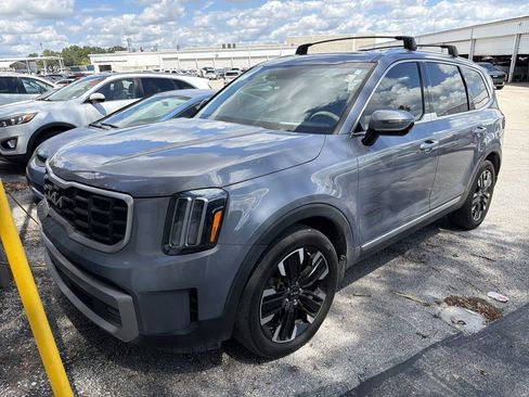 Certified 2023 Kia Telluride SX Prestige AWD/4WD image 1