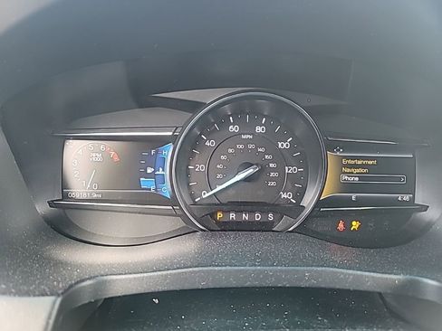 Used 2016 Ford Explorer Limited w/ Equipment Group 301A FWD image 19