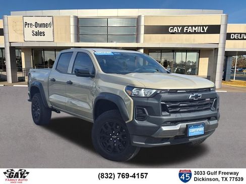 Certified 2024 Chevrolet Colorado Trail Boss w/ Advanced Trailering Package image 1