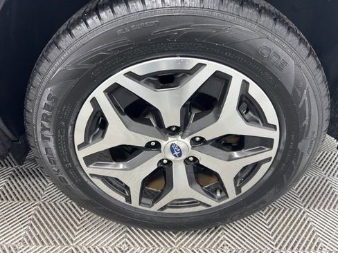 Used 2021 Subaru Forester Premium image 10