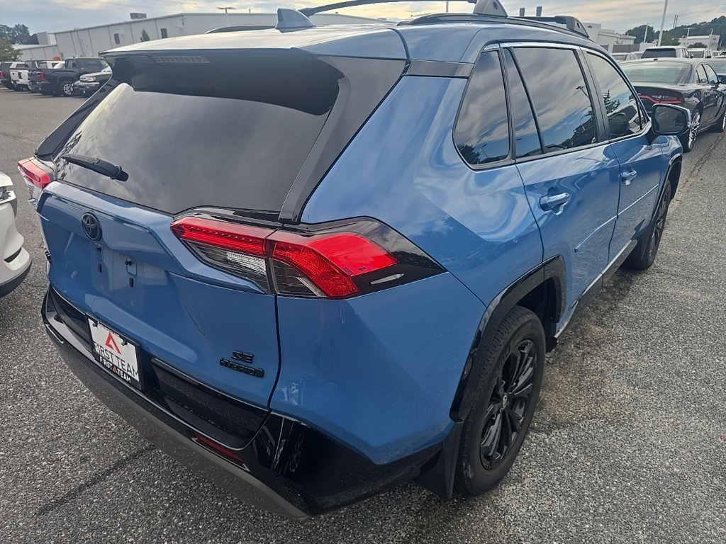 Used 2024 Toyota RAV4 SE w/ Convenience Package AWD/4WD image 5