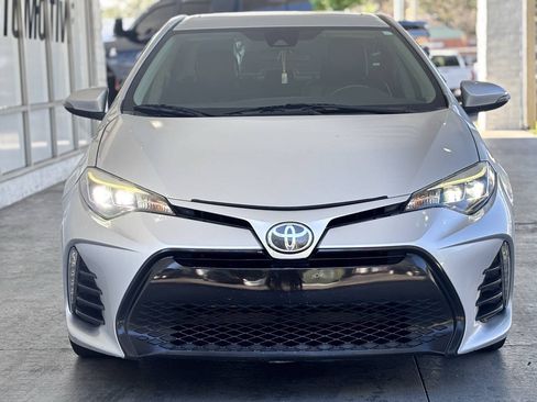 Used 2019 Toyota Corolla SE w/ SE Premium Package FWD image 11
