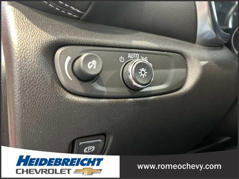 Certified 2023 Chevrolet Blazer LT image 27