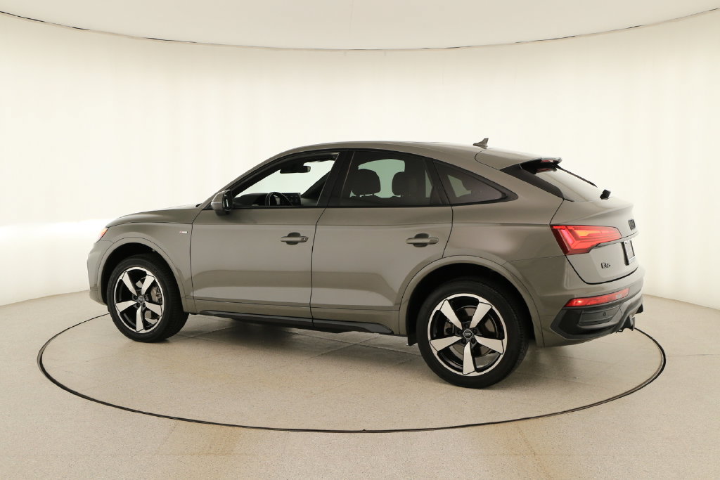 Certified 2023 Audi Q5 2.0T Premium Plus AWD/4WD image 2