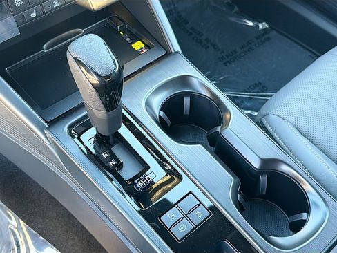 New 2026 Subaru Outback Limited image 28