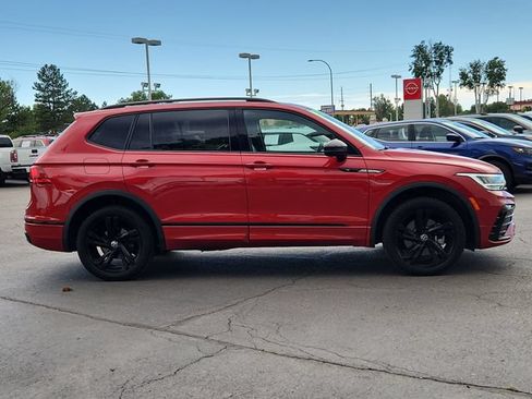 Used 2024 Volkswagen Tiguan SE R-Line w/ MDO Package, Two-Row AWD/4WD image 2