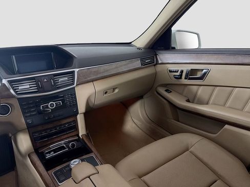 Used 2012 Mercedes-Benz E 350 BlueTEC Sedan image 25