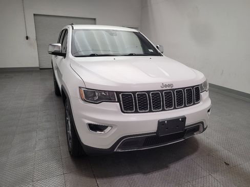 Used 2019 Jeep Grand Cherokee Limited RWD image 14