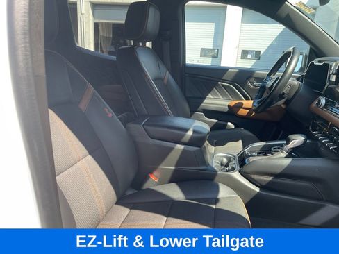 Used 2024 GMC Canyon AT4 AWD/4WD image 22