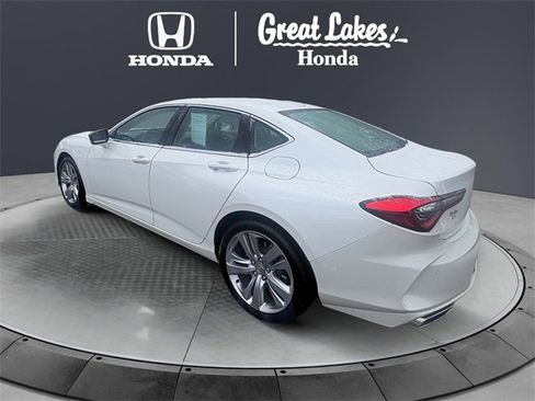 Used 2022 Acura TLX w/ Technology Package image 4
