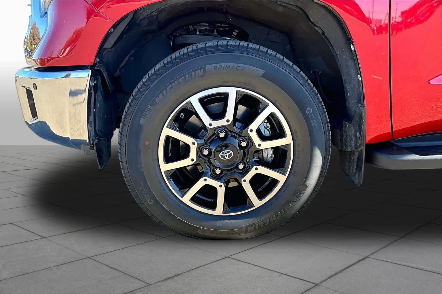 Used 2019 Toyota Tundra 1794 Edition AWD/4WD image 10