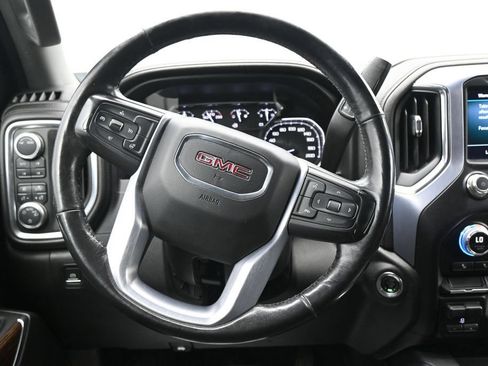 Used 2020 GMC Sierra 1500 Elevation w/ Elevation Value Package AWD/4WD image 15